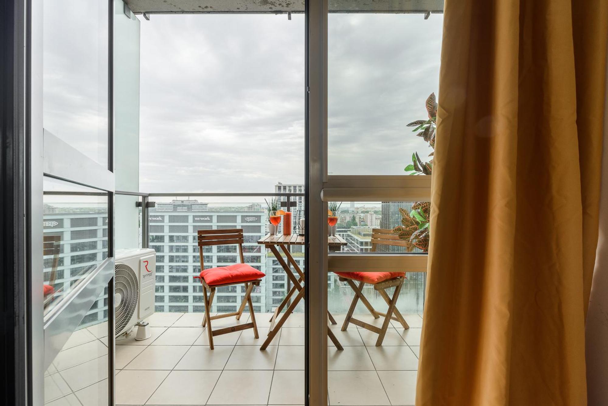 Luxury Apartments In Platinum Tower Warschau Exterior foto