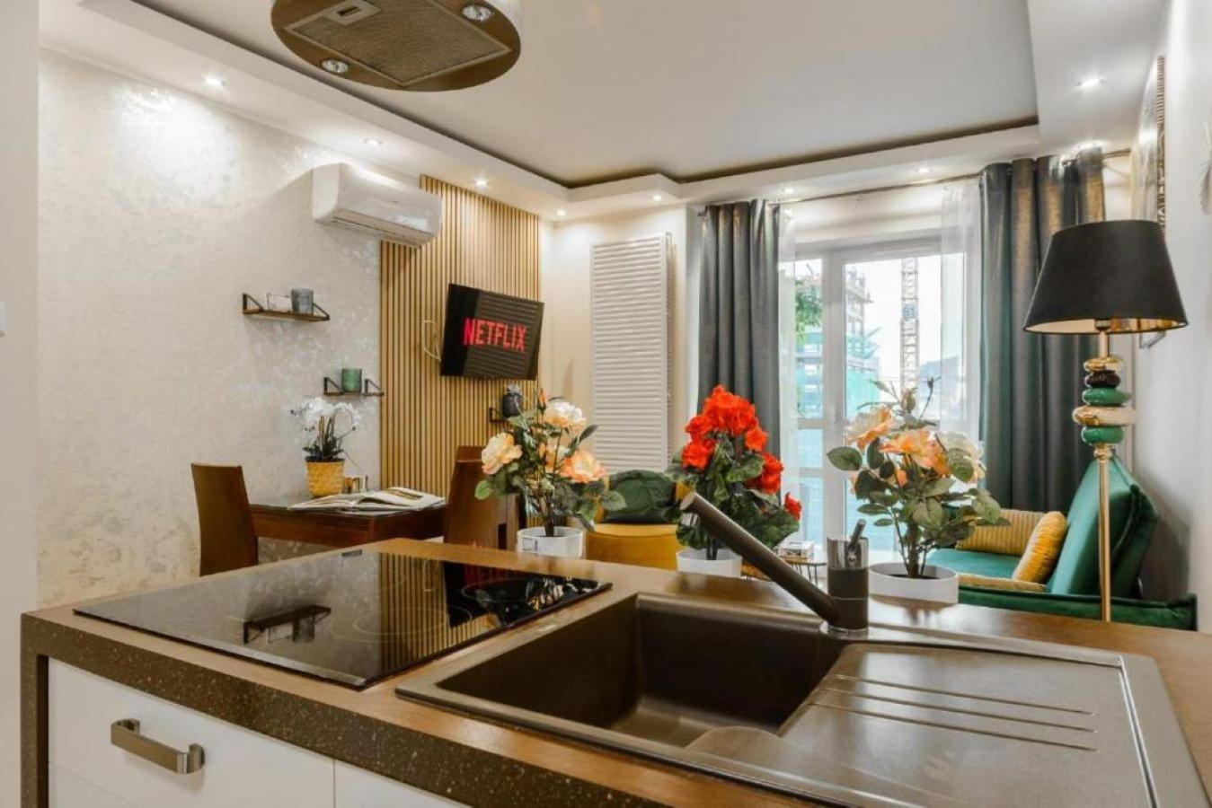 Luxury Apartments In Platinum Tower Warschau Exterior foto